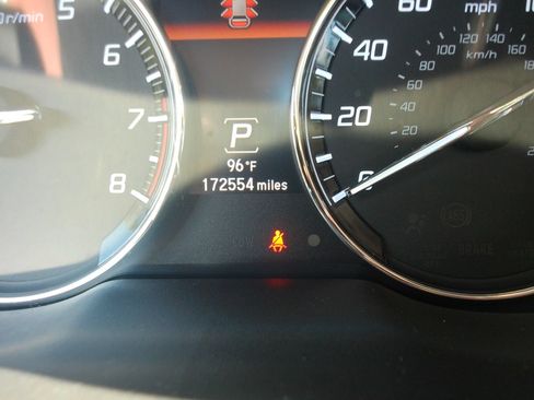 Used 2014 Acura RLX FWD image 17