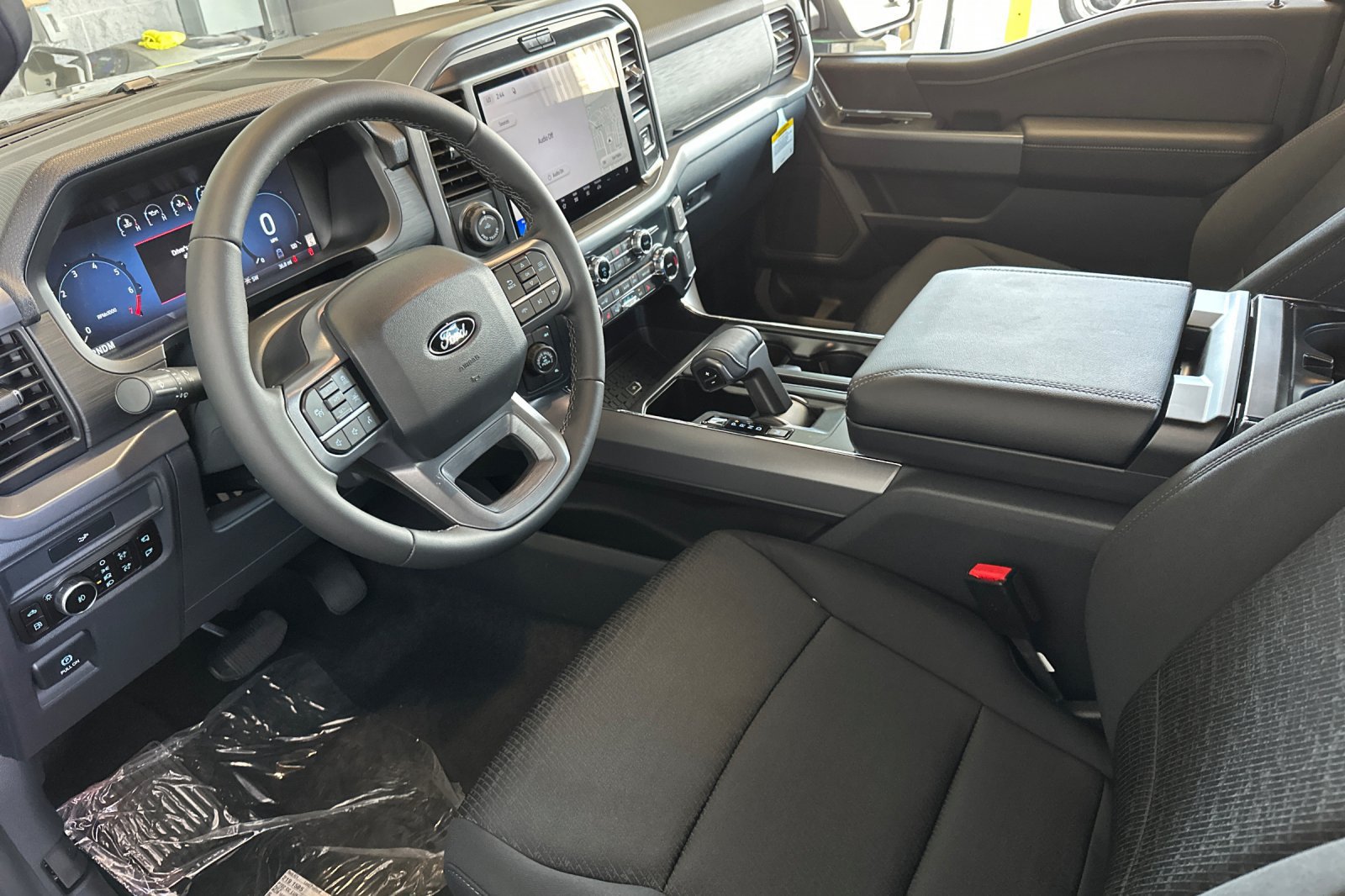 New 2026 Ford F150 XLT w/ Equipment Group 302A MID AWD/4WD image 11