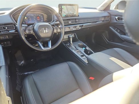 Certified 2023 Honda Civic Touring image 10