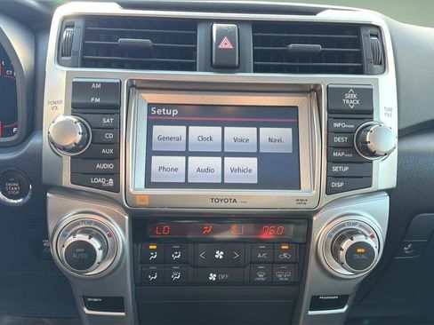 Used 2010 Toyota 4Runner Limited image 25