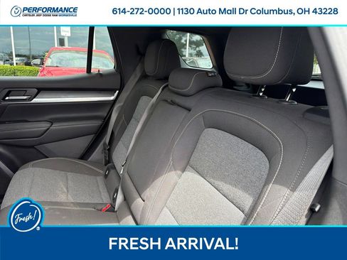 Used 2025 GMC Terrain Elevation AWD/4WD image 21