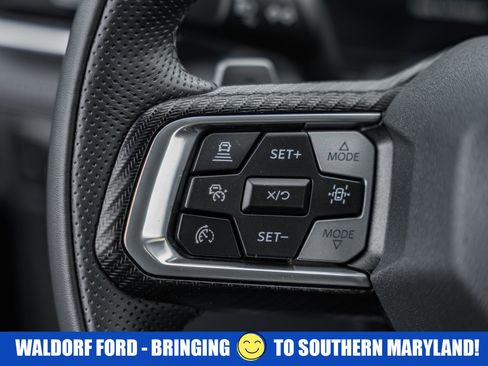 Used 2025 Ford Mustang GT Premium image 30