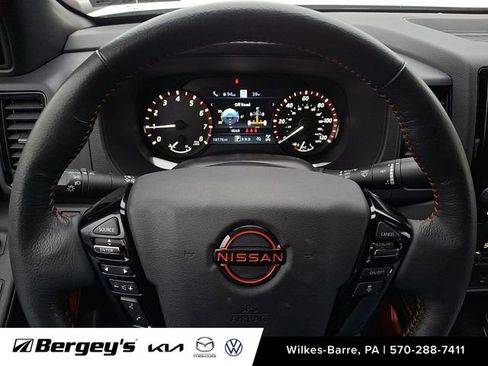 Used 2023 Nissan Frontier PRO-4X w/ Pro Convenience Package image 23