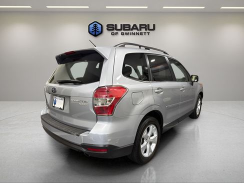 Used 2015 Subaru Forester 2.5i Limited AWD/4WD image 5