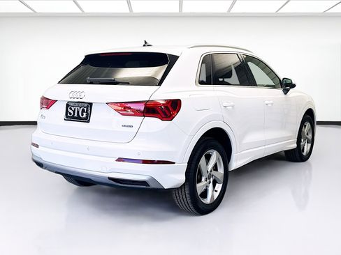 Used 2020 Audi Q3 2.0T Premium w/ Convenience Package image 4