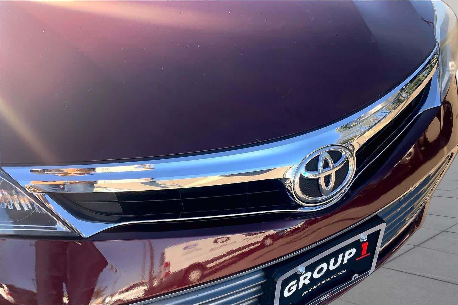 Used 2015 Toyota Avalon XLE Touring FWD image 62