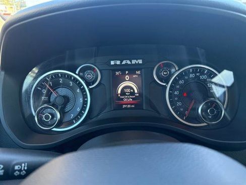 Used 2020 RAM 1500 Big Horn image 12