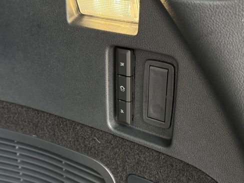 New 2026 Lincoln Aviator AWD image 17