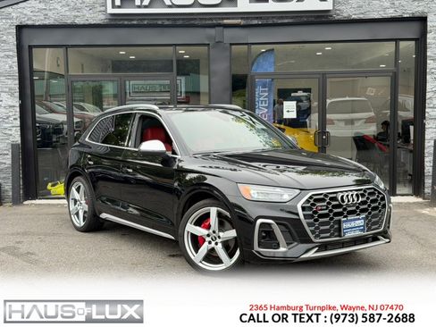 Used 2021 Audi SQ5 Premium Plus w/ Premium Plus Package AWD/4WD image 2