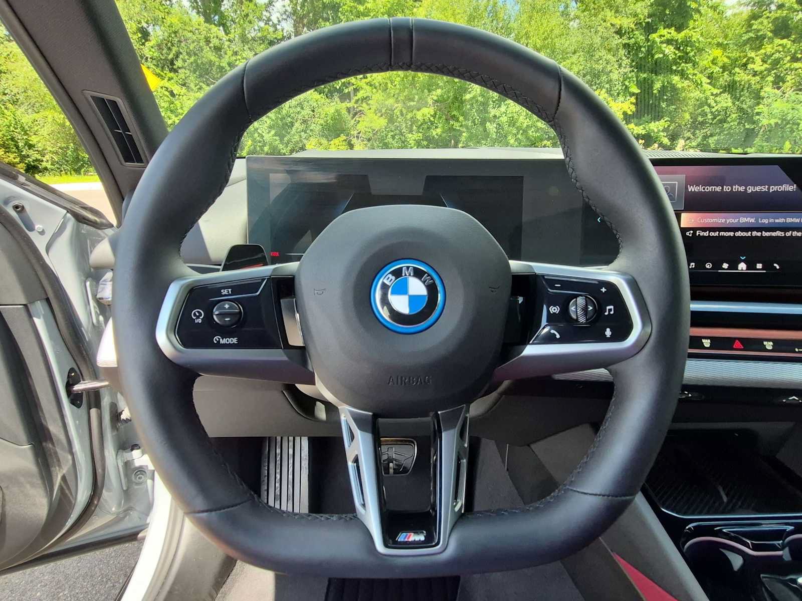 Used 2026 BMW i5 eDrive40 AWD/4WD image 23