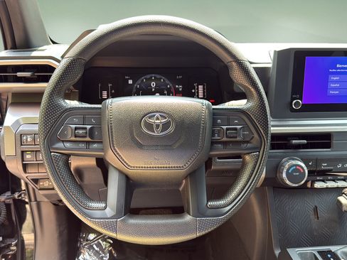Used 2024 Toyota Tacoma SR5 AWD/4WD image 21