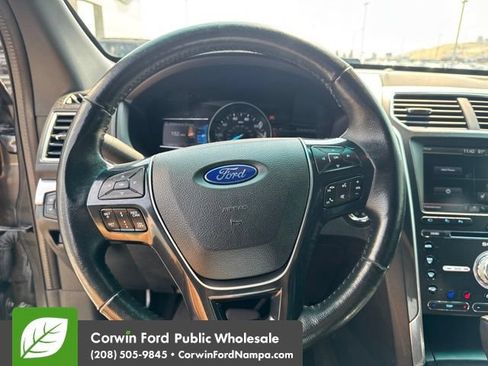 Used 2016 Ford Explorer Limited w/ Equipment Group 301A AWD/4WD image 6