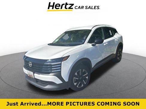 Used 2026 Nissan Kicks SV w/ Cold Weather Package AWD/4WD image 1
