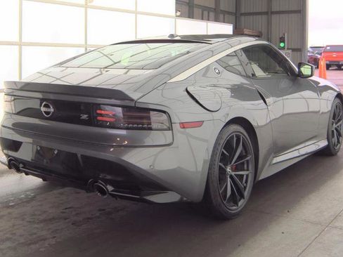 Certified 2024 Nissan Z Performance w/ Floor Mat Package image 3