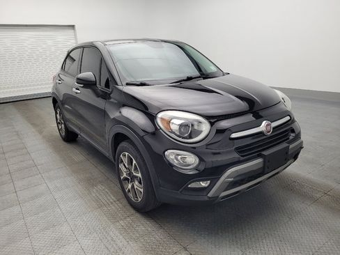 Used 2017 FIAT 500X Trekking w/ Cold Weather Package image 13