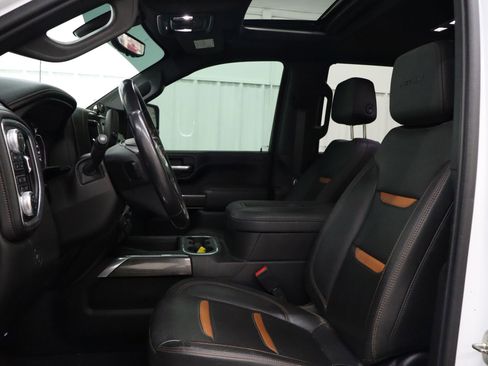 Used 2021 GMC Sierra 2500 AT4 w/ AT4 Premium Plus Package image 13