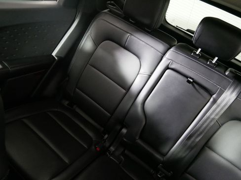 Used 2020 Ford Escape SEL image 12