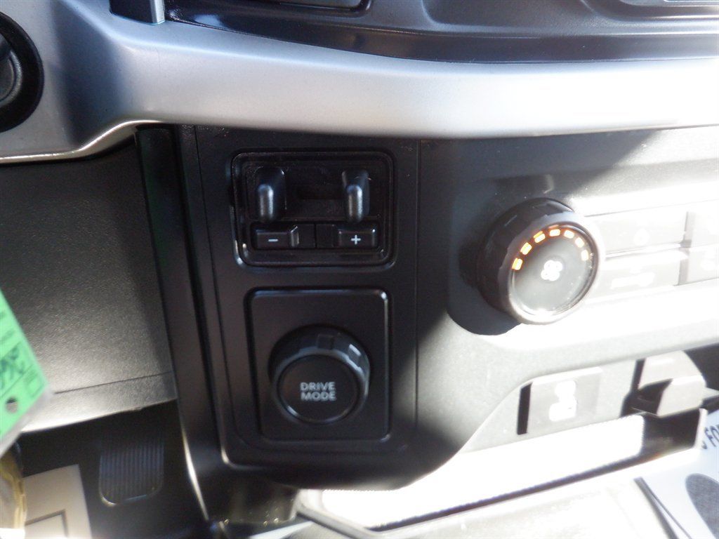 Used 2022 Ford F150 XL w/ Equipment Group 101A High RWD image 15