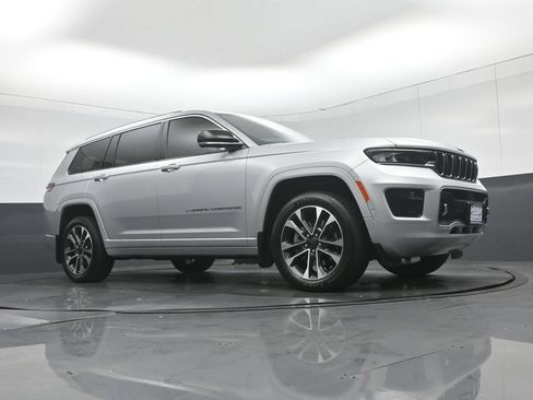 Used 2021 Jeep Grand Cherokee L Overland w/ MOPAR Finishing Package AWD/4WD image 72