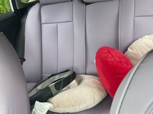 Used 2025 Toyota RAV4 LE AWD/4WD image 3