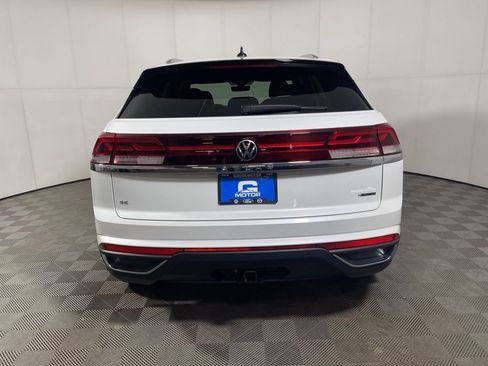 New 2026 Volkswagen Atlas Cross Sport SE image 6