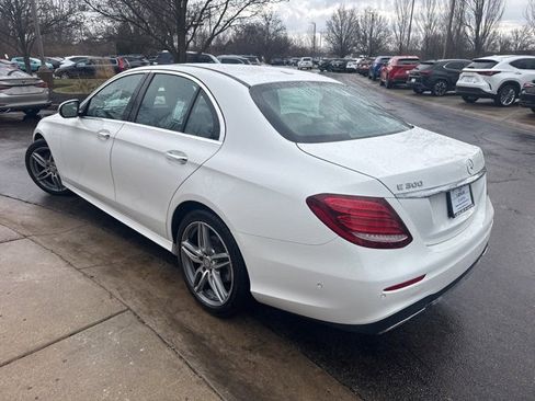 Used 2017 Mercedes-Benz E 300 image 5