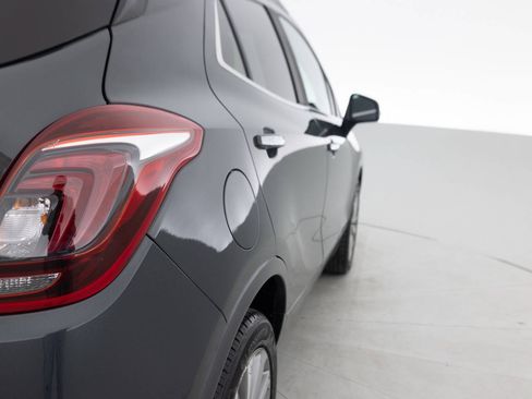 Used 2018 Buick Encore Preferred FWD image 14