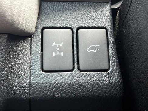 Used 2014 Toyota RAV4 Limited AWD/4WD image 25