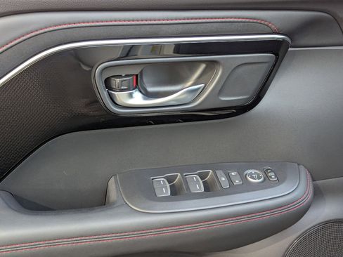 Certified 2025 Acura ADX A-Spec image 12