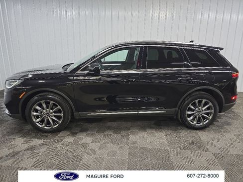Used 2021 Lincoln Corsair AWD w/ Premium Package image 6