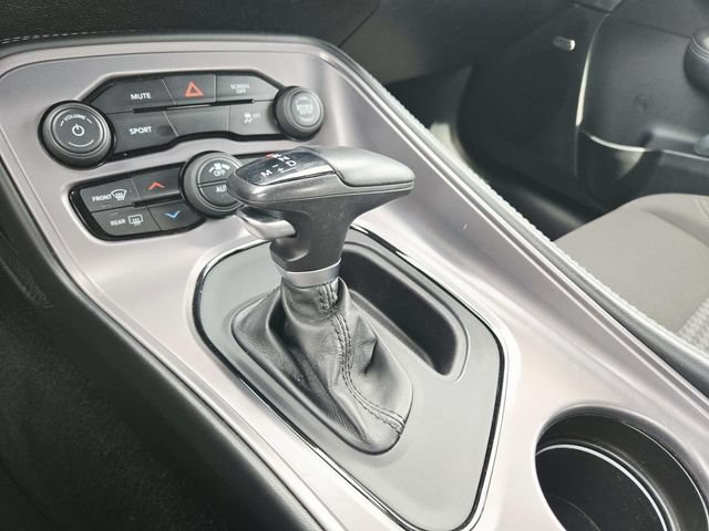 Used 2023 Dodge Challenger SXT RWD image 25