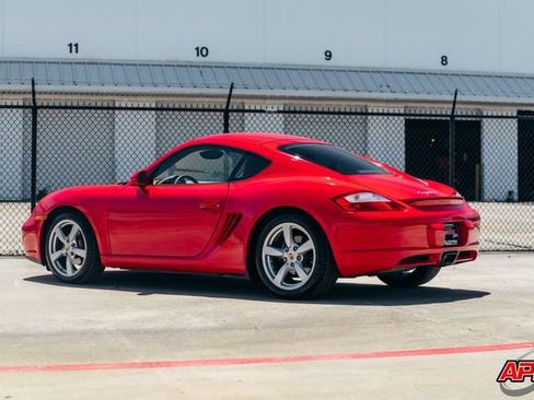 Used 2007 Porsche Cayman RWD image 3
