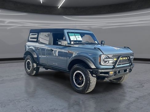 Used 2021 Ford Bronco Badlands AWD/4WD image 2