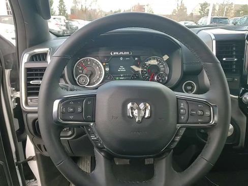 Used 2025 RAM 1500 Laramie AWD/4WD image 13