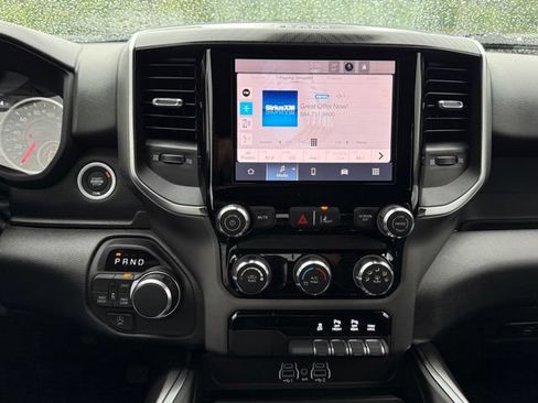 New 2026 RAM 1500 Express AWD/4WD image 18