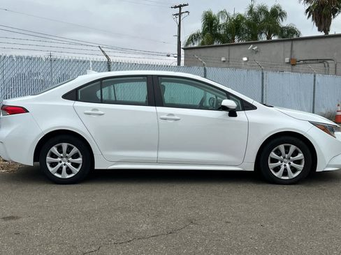 Used 2024 Toyota Corolla LE FWD image 6