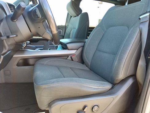 Used 2019 RAM 1500 Big Horn AWD/4WD image 12