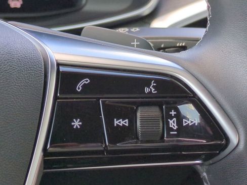 Used 2022 Audi A6 Premium Plus image 26