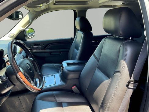 Used 2013 GMC Yukon Denali AWD/4WD image 21