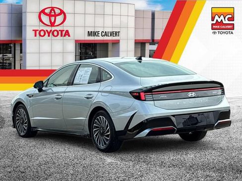 Used 2025 Hyundai Sonata SEL FWD image 3