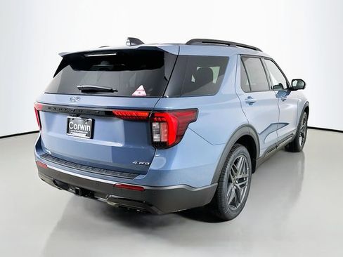 New 2026 Ford Explorer ST-Line w/ ST-Line Street Pack image 7