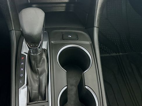 Used 2024 Chevrolet Equinox LT w/ LPO, Floor Liner Package image 25