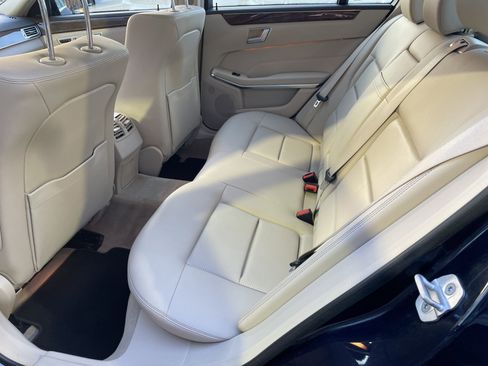 Used 2014 Mercedes-Benz E 350 Sedan image 42