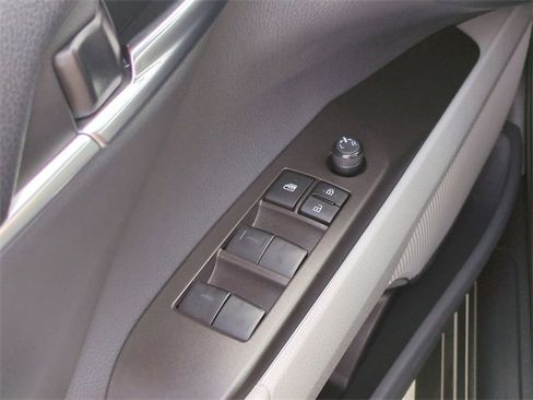 Used 2023 Toyota Camry LE image 13