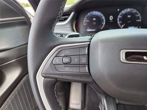 New 2025 Jeep Grand Cherokee Altitude RWD image 56