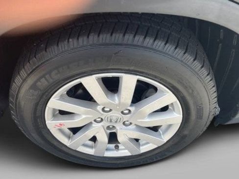 Used 2020 Honda Pilot LX image 5
