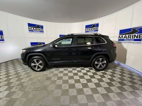 Used 2019 Jeep Cherokee Limited AWD/4WD image 10