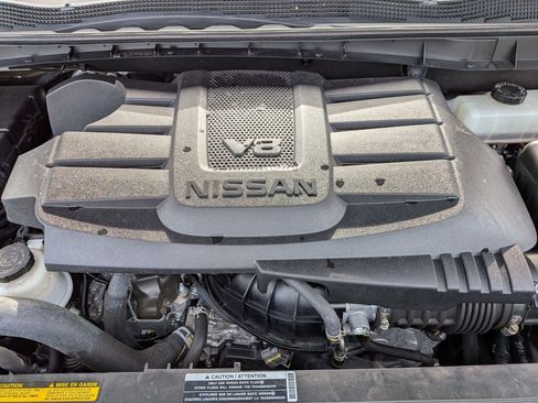 Certified 2024 Nissan Titan SV w/ SV Convenience Package image 32