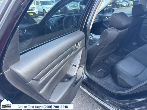 Used 2019 Honda Accord EX image 21