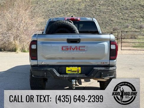 Used 2024 GMC Canyon AT4X w/ AT4X AEV Edition AWD/4WD image 4